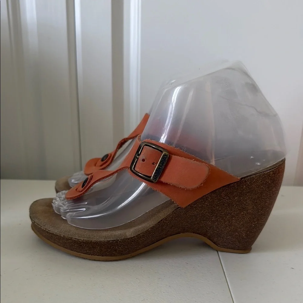 *SAM AND LIBBY 3-1/2” WEDGE HEEL SANDALS (sz 7-1/2)